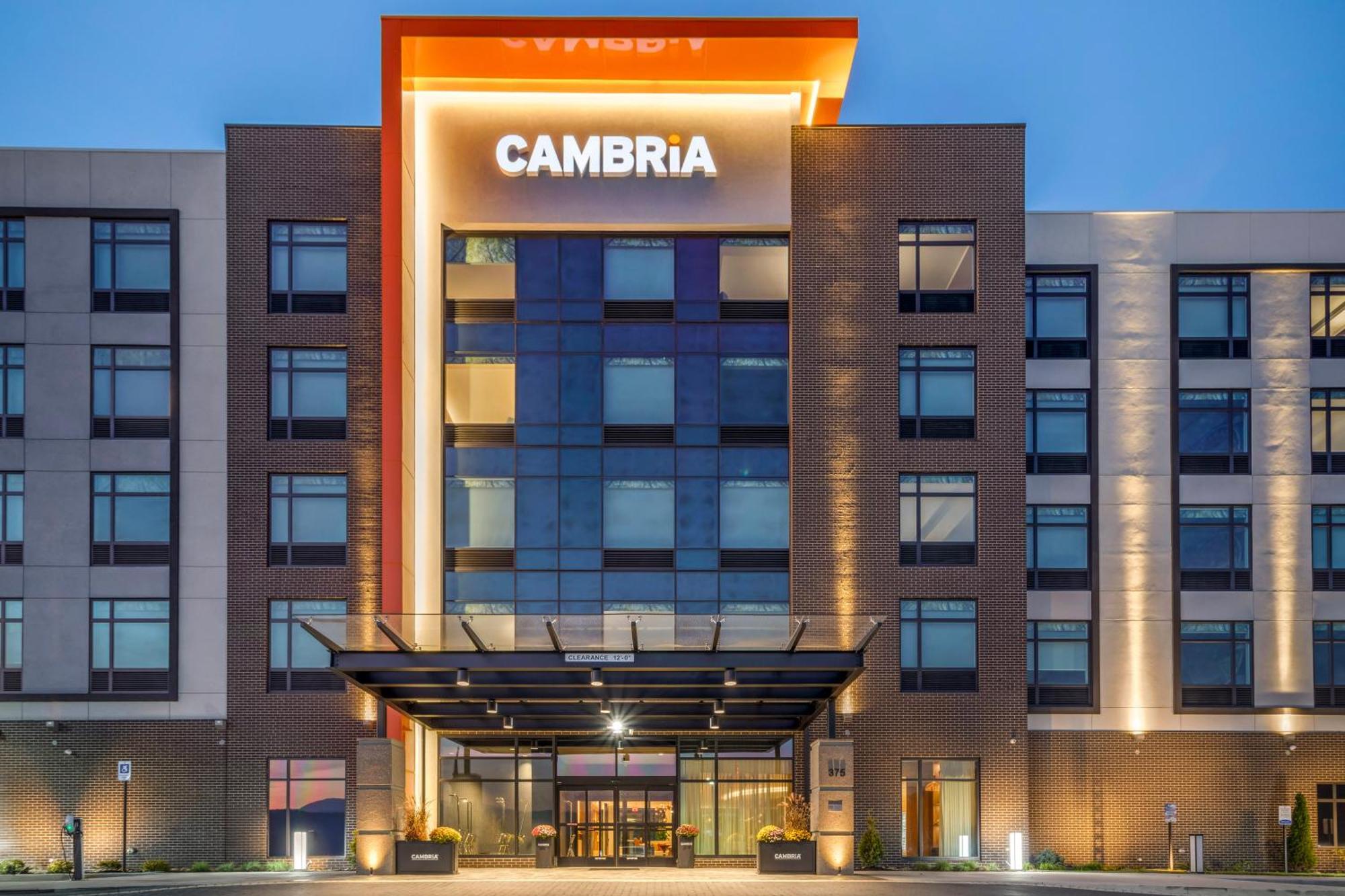 Cambria Hotel Pigeon Forge Exteriör bild